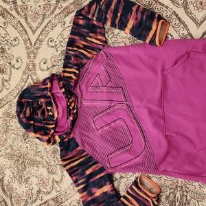 Under Armour pull over